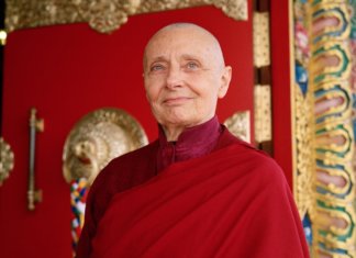 Compaixão com sabedoria e sabedoria com compaixão