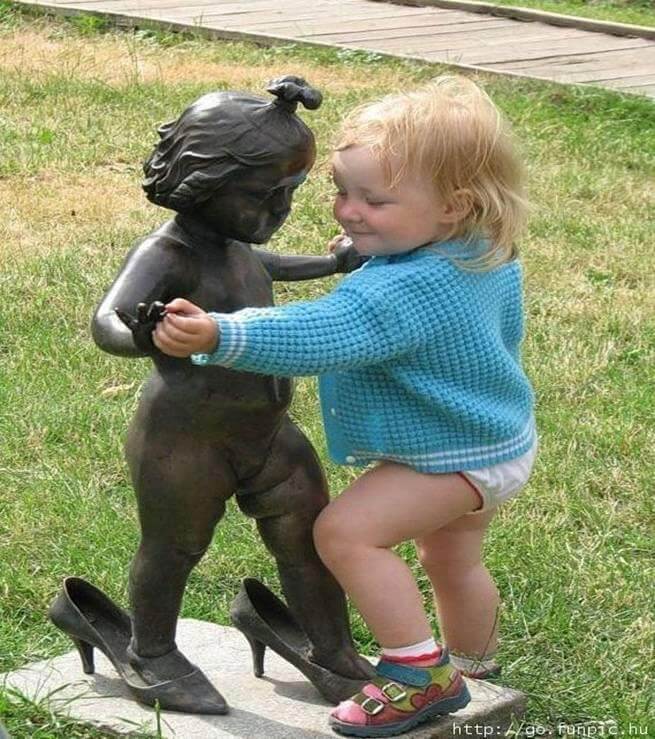 contioutra.com - 26 imagens inacreditáveis da interação entre animais, pessoas e estátuas que farão o seu dia mais feliz