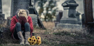 Precisamos viver o luto para não vivermos em luto Precisamos viver o luto para não vivermos em luto