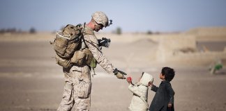 Ver o outro em si, e ver a si no outro, é ser capaz de ser humano