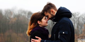 Amor que não traz paz, não há razão para existir Amor que não traz paz, não há razão para existir