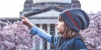 Antes de ajudar o seu filho, espere 17 segundos