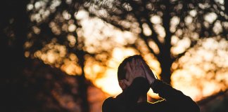 Relacionamento sem confiança, não é relacionamento. É prisão!