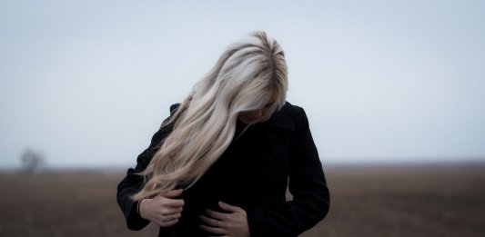 Despedir-se da mãe é sepultar um pouco da gente