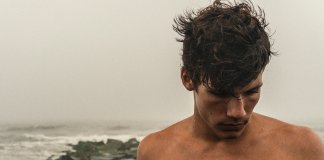 Alguém que cuide da gente: homens também são frágeis Alguém que cuide da gente: homens também são frágeis