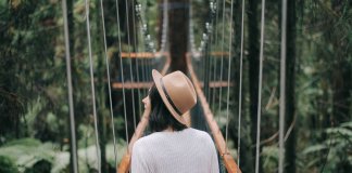 Se não te faz bem, você tem todo o amor para dizer adeus Se não te faz bem, você tem todo o amor para dizer adeus