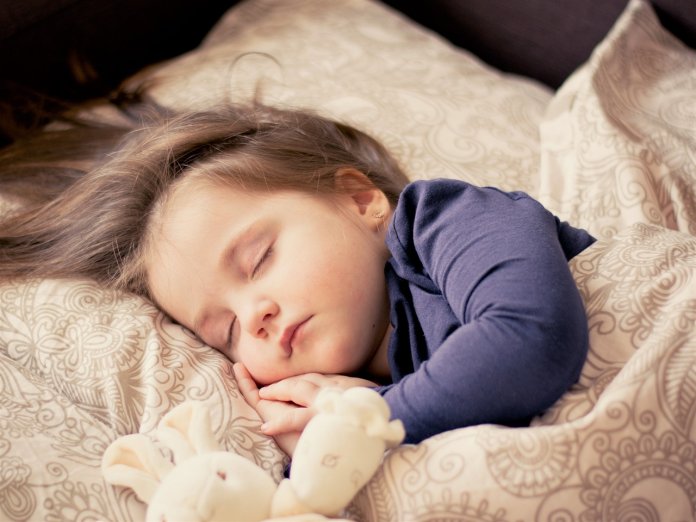 Problemas de comportamento são agravados nas crianças que não possuem uma rotina de sono
