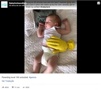 contioutra.com - Mãe inventa truque incrível para fazer seu bebê dormir enquanto ela toma um rápido banho.