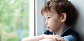 O mau humor do pai afeta o desenvolvimento intelectual de seus filhos