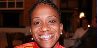 “Você faz faxina? Não, faço mestrado. Sou professora”