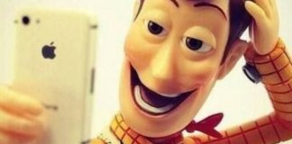 O exibicionismo, as selfies e a felicidade ilusória