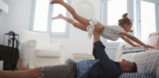 Coisas que sua filha deveria saber antes de completar 12 anos Coisas que sua filha deveria saber antes de completar 12 anos