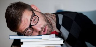 Síndrome de Burnout: quando o trabalho asfixia a alma