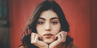 “Algumas pessoas querem te ver bem, mas nunca melhor do que elas.”