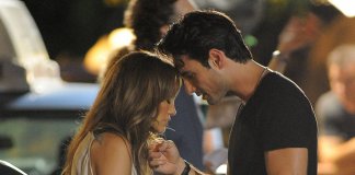 Antes de ignorar, lembre-se que descaso gera desinteresse e não amor Antes de ignorar, lembre-se que descaso gera desinteresse e não amor