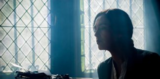 Me tornei escritora no fundo do poço. As palavras me curaram. Me tornei escritora no fundo do poço. As palavras me curaram.