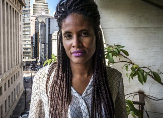 Djamila Ribeiro, filósofa brasileira, será homenageada pelo Governo da França