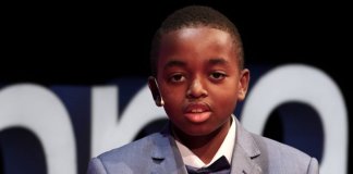 Menino autista é o estudante mais jovem da Universidade de Oxford. Com 6 anos ele estudou história e filosofia