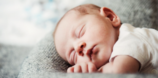 Ter um filho menino é conseguir um príncipe encantado eternamente