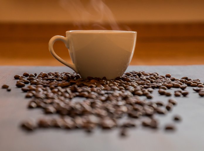 Compostos encontrados no café podem inibir avanço do câncer de próstata