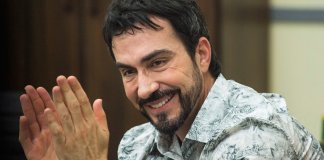 “AMAR TALVEZ SEJA ISSO: DESCOBRIR O QUE O OUTRO FALA MESMO QUANDO ELE NÃO DIZ…”