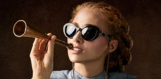 Ela não precisa da sua aprovação Ela não precisa da sua aprovação