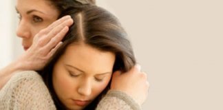 As mães nunca morrem – Fabíola Simões As mães nunca morrem – Fabíola Simões