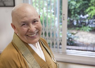 Como lidar com familiares que só dão problema? Um conselho de Monja Coen