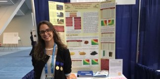 Brasileira ganha 1º lugar em feira de ciências e terá asteroide com seu nome Brasileira ganha 1º lugar em feira de ciências e terá asteroide com seu nome