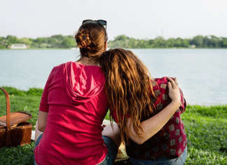 Tenho saudade de ter mãe, tenho saudade de ser filha