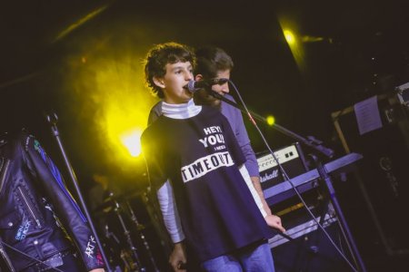 asomadetodosafetos.com - O som da inclusão: Jovens autistas formam banda de rock no DF e quebram paradigmas