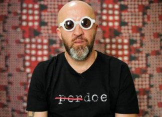 Não se termina uma relação por WhatsApp- Fabrício Carpinejar