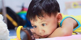 Transtorno de dependência de tela é real e pode danificar o cérebro do seu filho