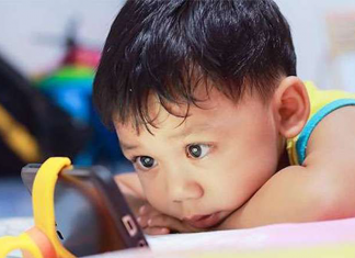 Transtorno de dependência de tela é real e pode danificar o cérebro do seu filho