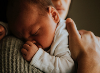 Ter um filho menino é conseguir um príncipe encantado eternamente