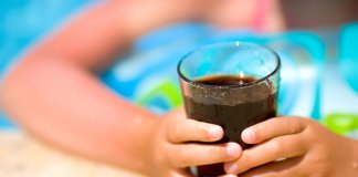 Projeto que proíbe venda de refrigerantes em escolas é aprovado por Comissão da Câmara