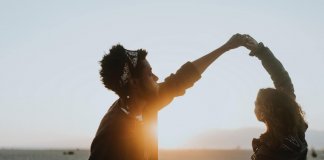 O que acontece no nosso cérebro quando dançamos ou ouvimos música?