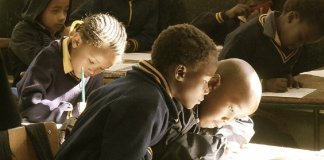 Aulas sobre “masculinidade” formam meninos que praticam o respeito com as mulheres Aulas sobre “masculinidade” formam meninos que praticam o respeito com as mulheres