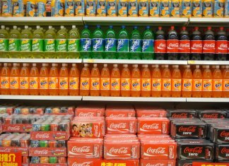 Beber refrigerante envelhece tanto quanto fumar, aponta estudo