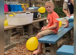 Menino faz festa de aniversário e ninguém aparece, então estranhos se mobilizam e enchem a sua festa