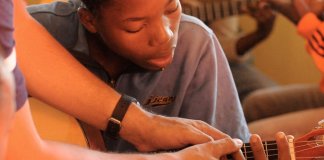 Musicoterapia foi eficaz na redução do estresse em dependentes químicos Musicoterapia foi eficaz na redução do estresse em dependentes químicos