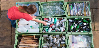 Na Suécia a reciclagem é tão importante que eles ficaram completamente sem lixo e agora estão importando de outros países