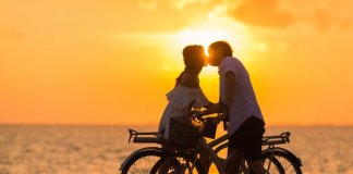 O amor chegará, o amor te encontrará O amor chegará, o amor te encontrará