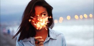 “Quando você menos espera, a vida te vira do avesso, e você descobre que o avesso era seu lado certo”