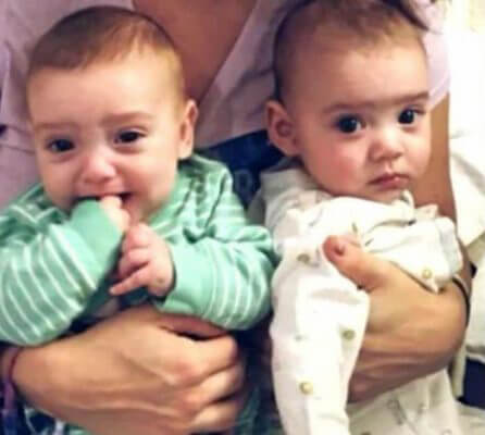 asomadetodosafetos.com - Lição de amor: Bebês gêmeos são salvos pelo irmão de 4 anos