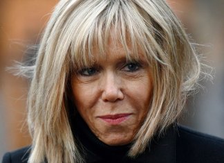Brigitte Macron agradece aos brasileiros com um “Muito obrigada”, dito em português