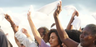 Sobre o novo longa-metragem brasileiro: Bacurau