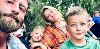 Pai que perdeu o filho faz relato comovente: “Abrace seus filhos. Não trabalhe até tarde” Pai que perdeu o filho faz relato comovente: “Abrace seus filhos. Não trabalhe até tarde”