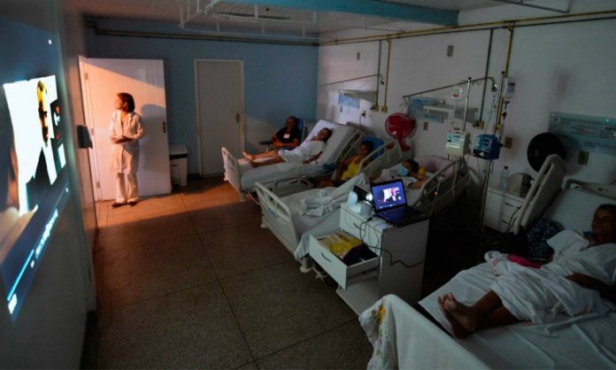 Cinema no hospital traz qualidade de vida a pacientes com câncer