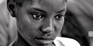 Moçambique finalmente proíbe o casamento infantil